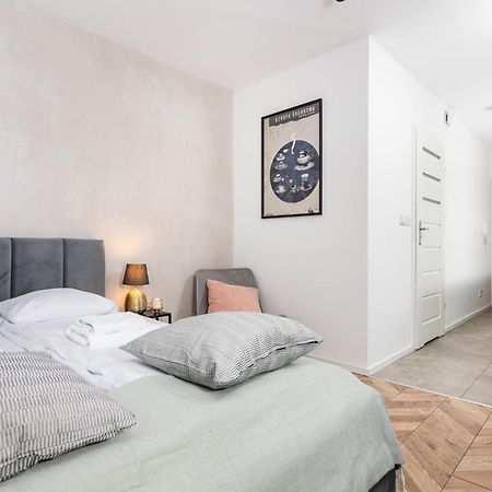 Apartamenty Na Debnikach - By Upstairs Cracovia Exterior foto