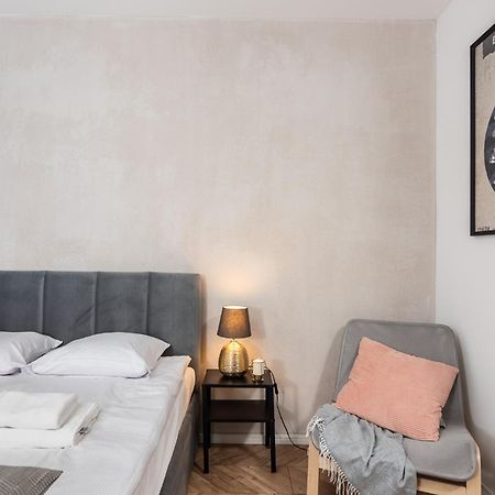 Apartamenty Na Debnikach - By Upstairs Cracovia Exterior foto