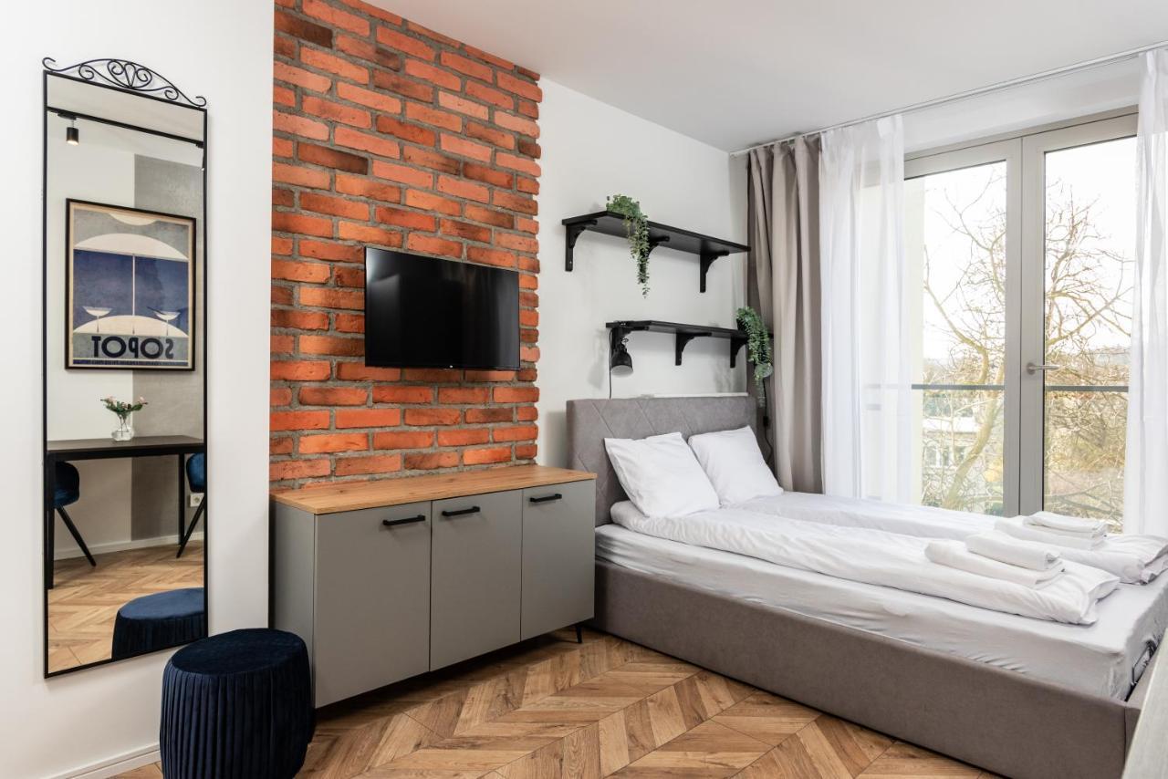 Apartamenty Na Debnikach - By Upstairs Cracovia Exterior foto